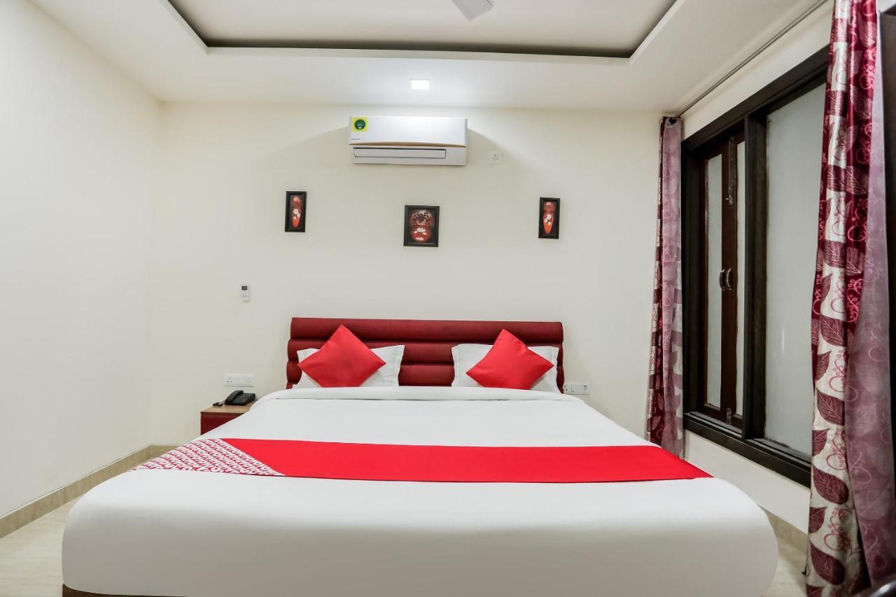 Oyo 65118 Hotel Vatika Gurgaon Eksteriør billede