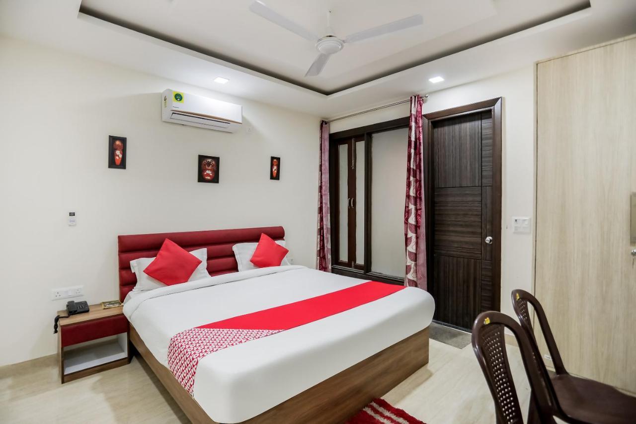 Oyo 65118 Hotel Vatika Gurgaon Eksteriør billede